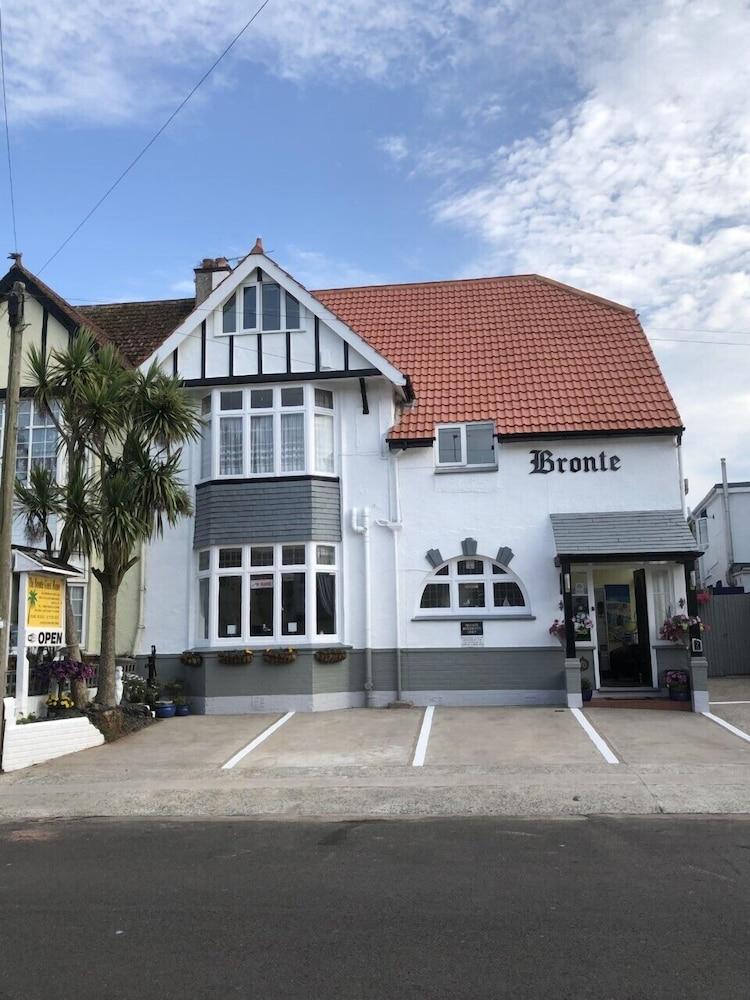 The Bronte Hotel Paignton Buitenkant foto