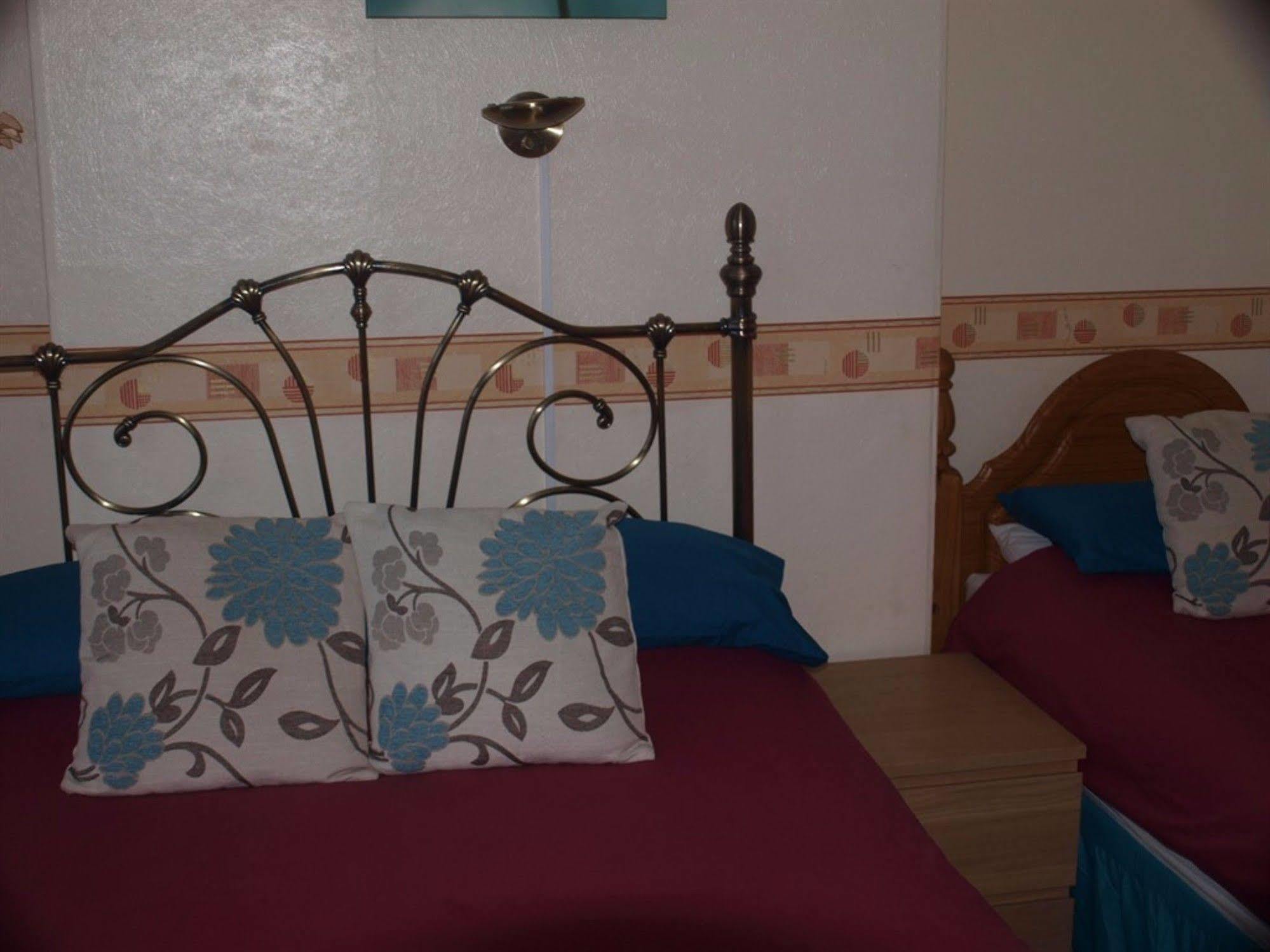 The Bronte Hotel Paignton Buitenkant foto